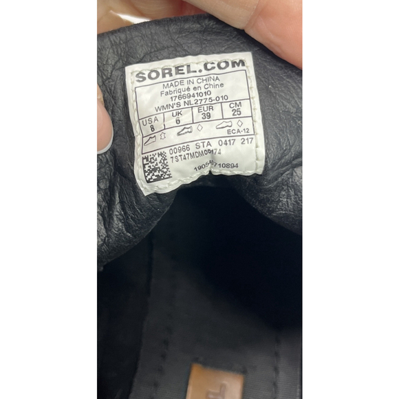 Sorel Boots Ankle Lug Boots Hiking Black Size 8 Suede Sneakchic Water Proof - Picture 3 of 14